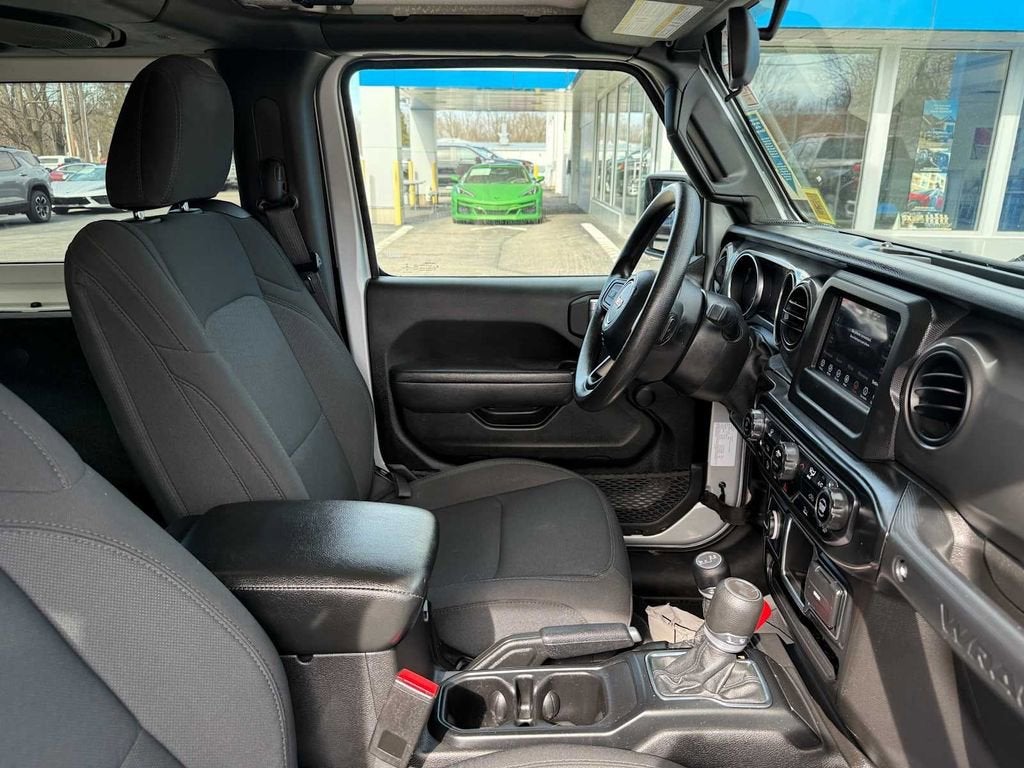 2022 Jeep Wrangler Sport