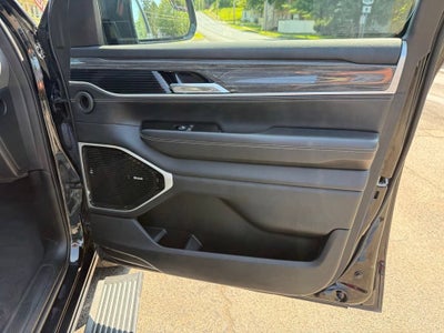 2022 Jeep Wagoneer Series III