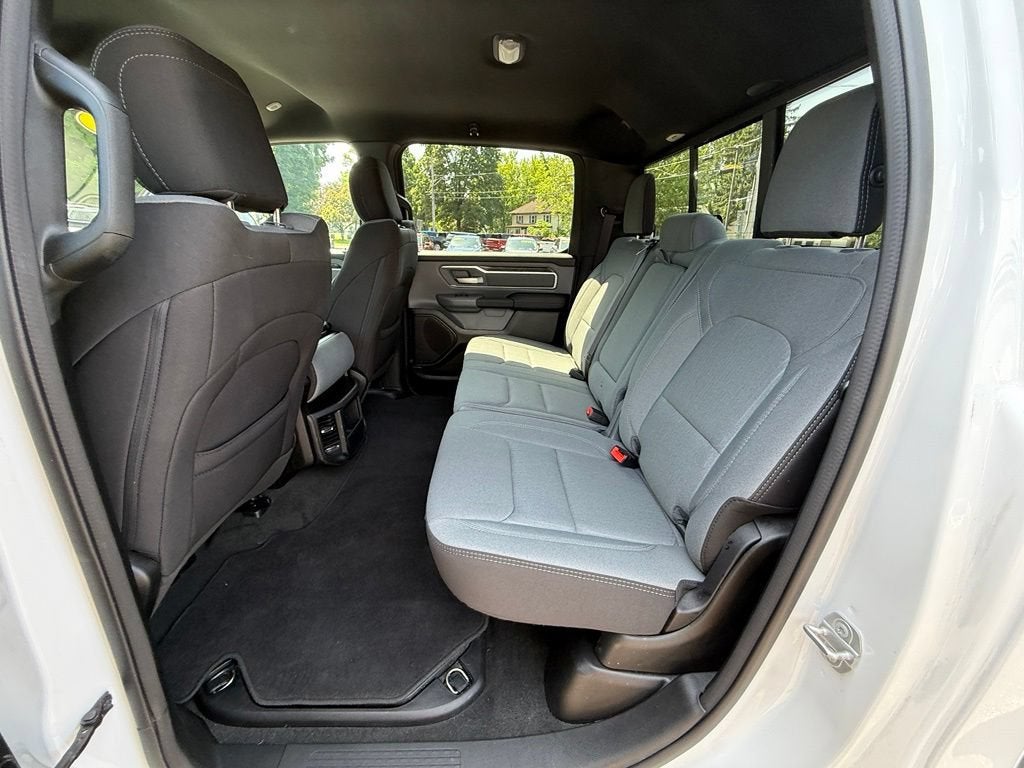 2023 RAM 1500 Big Horn Crew Cab 4x4 5'7" Box