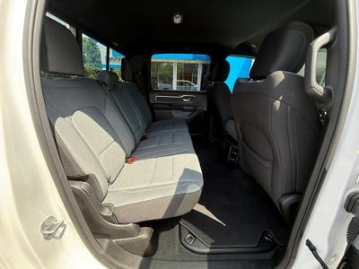 2023 RAM 1500 Big Horn Crew Cab 4x4 5'7" Box