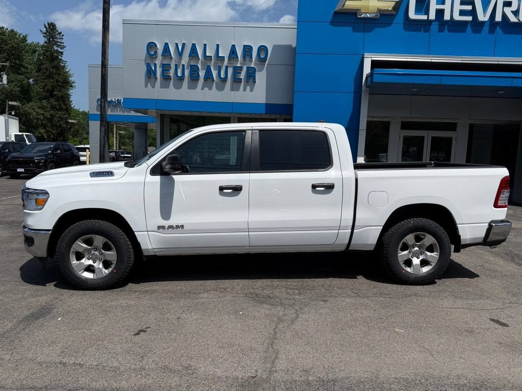 2023 RAM 1500 Big Horn Crew Cab 4x4 5'7" Box