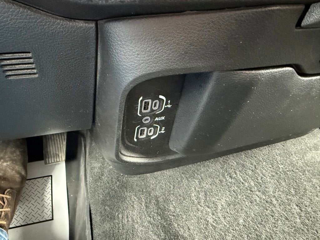 2023 RAM 1500 Tradesman Quad Cab 4x4 6'4" Box