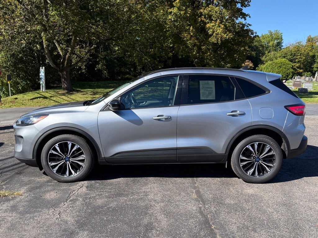2021 Ford Escape SE