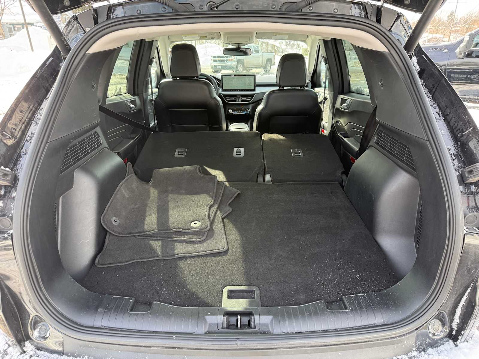 2025 Ford Escape Platinum