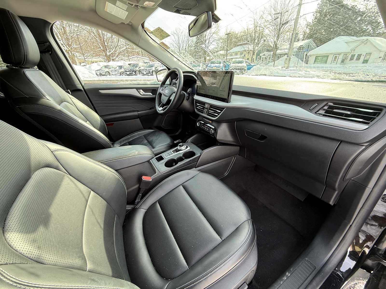 2025 Ford Escape Platinum