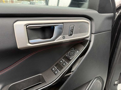 2024 Ford Explorer ST-Line