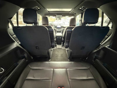 2024 Ford Explorer ST-Line