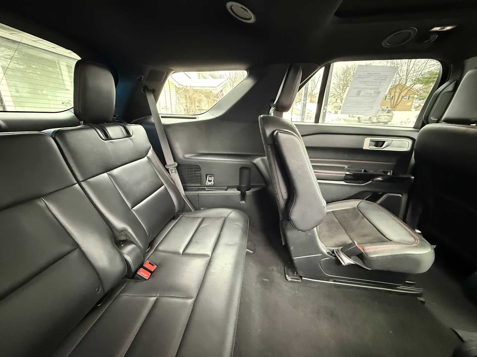 2024 Ford Explorer ST-Line