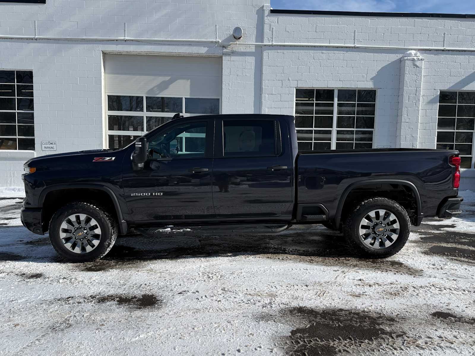 2024 Chevrolet Silverado 2500 HD Custom