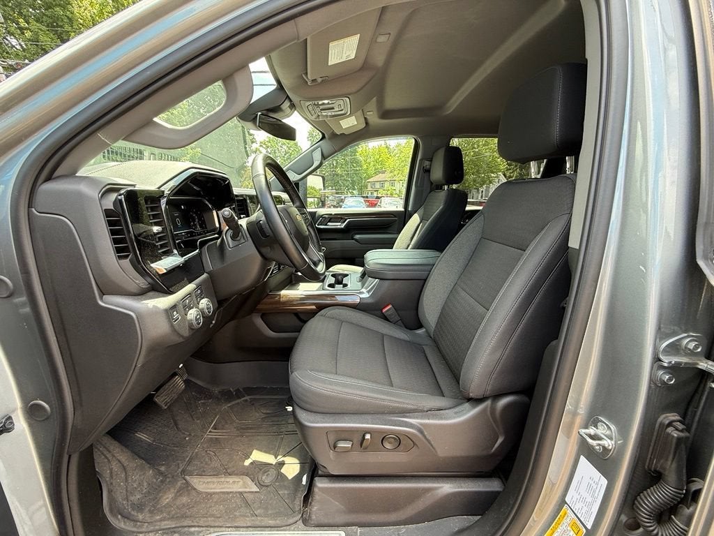 2024 Chevrolet Silverado 3500 HD LT DRW
