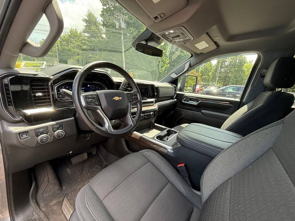 2024 Chevrolet Silverado 3500 HD LT DRW