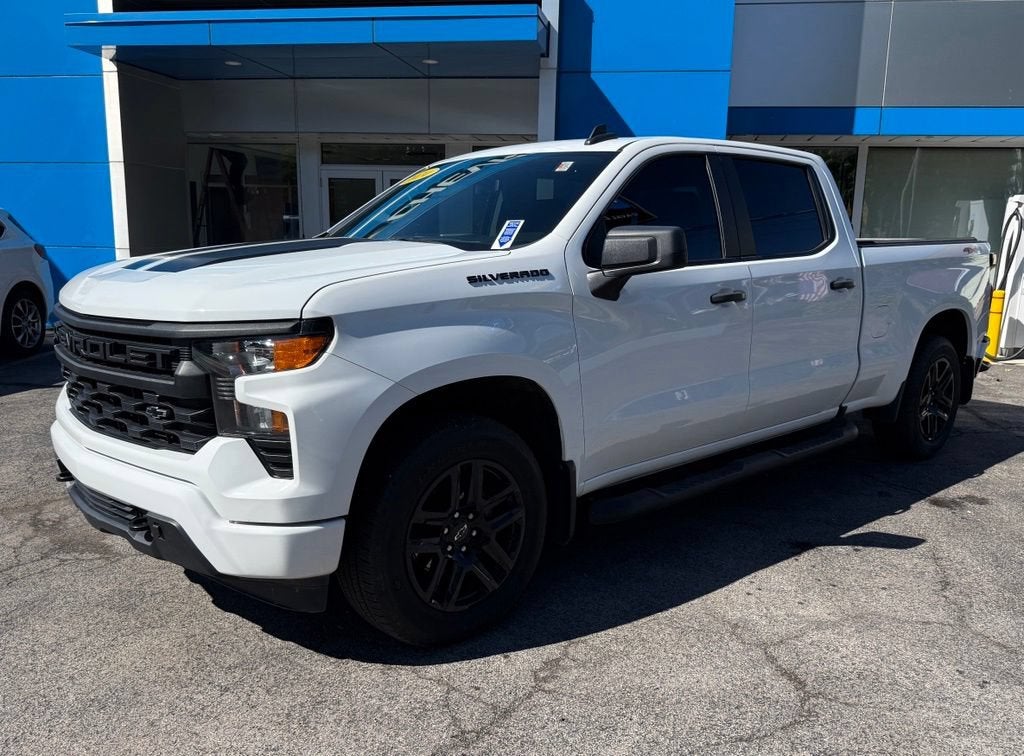 2024 Chevrolet Silverado 1500 Custom