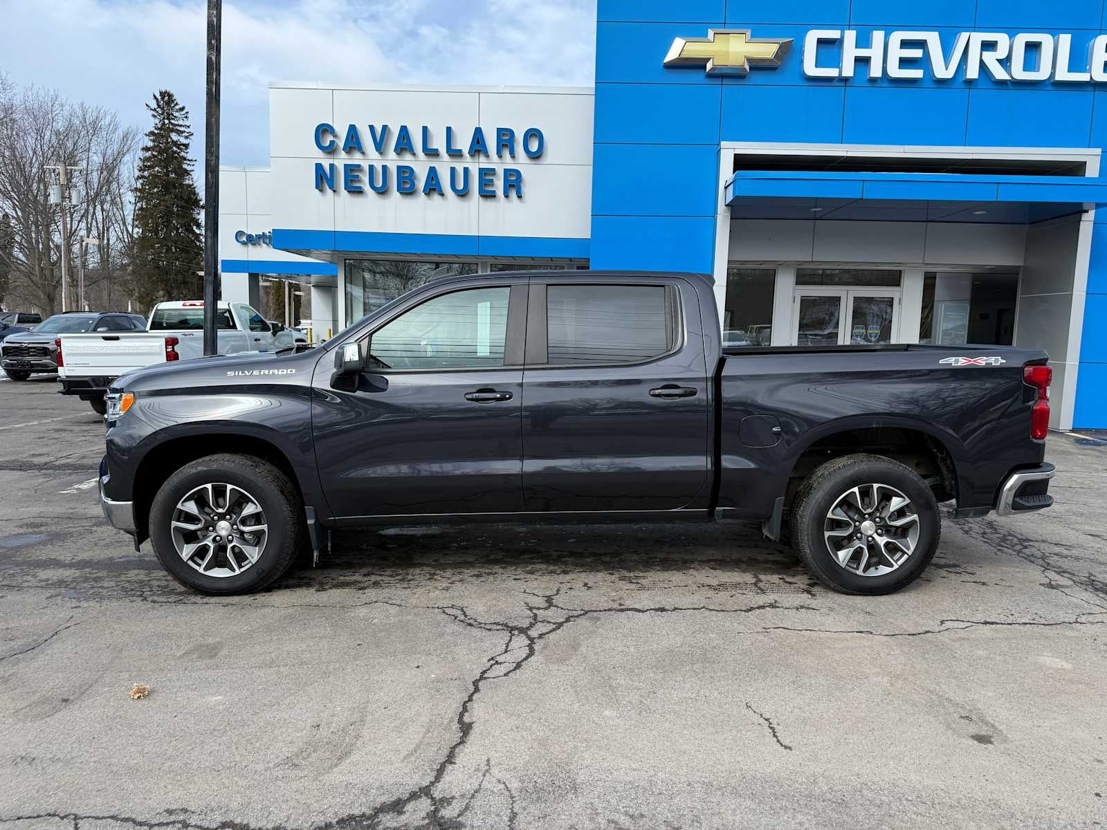 2024 Chevrolet Silverado 1500 LT (2FL)