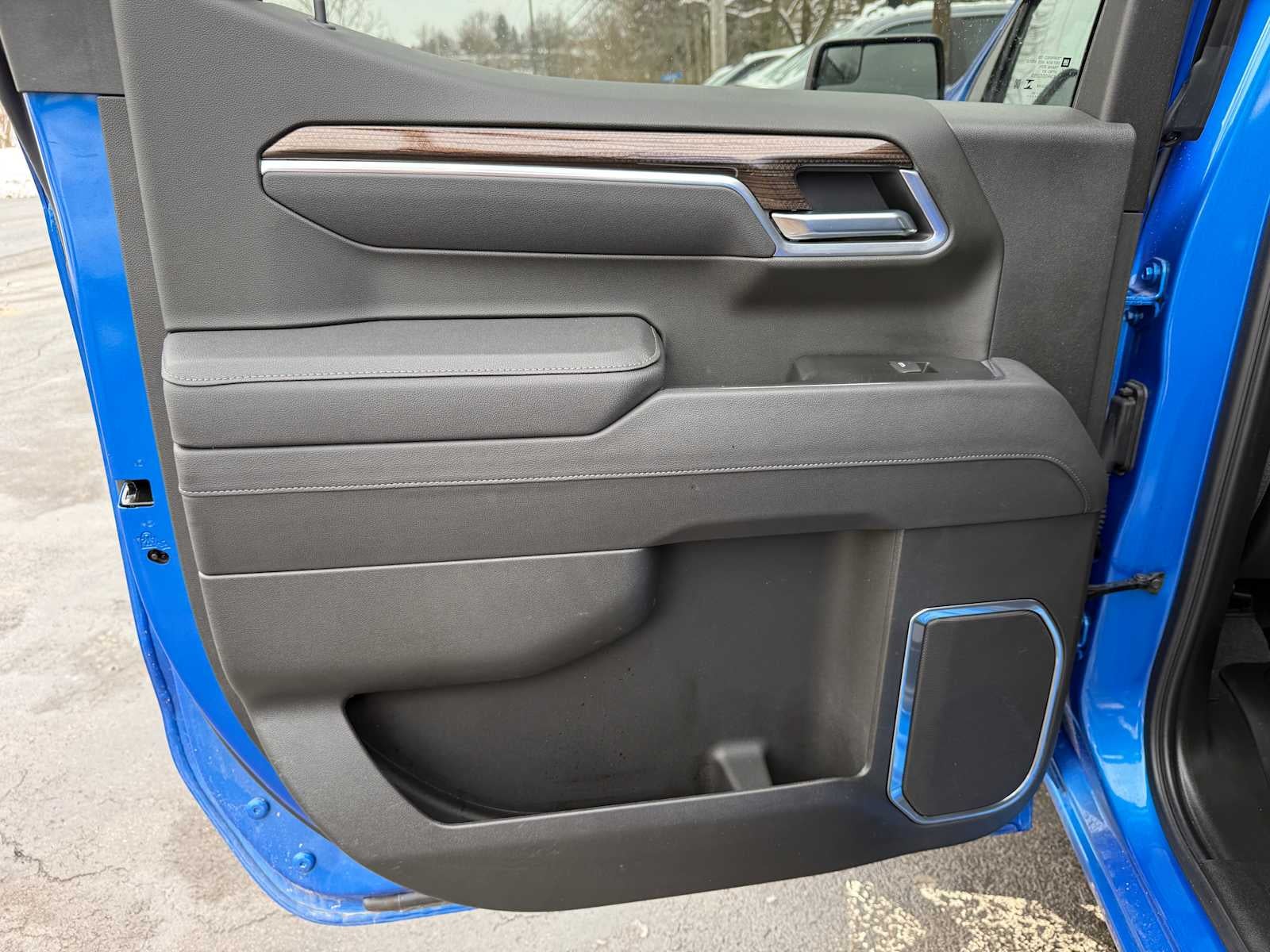 2025 Chevrolet Silverado 1500 LT (2FL)