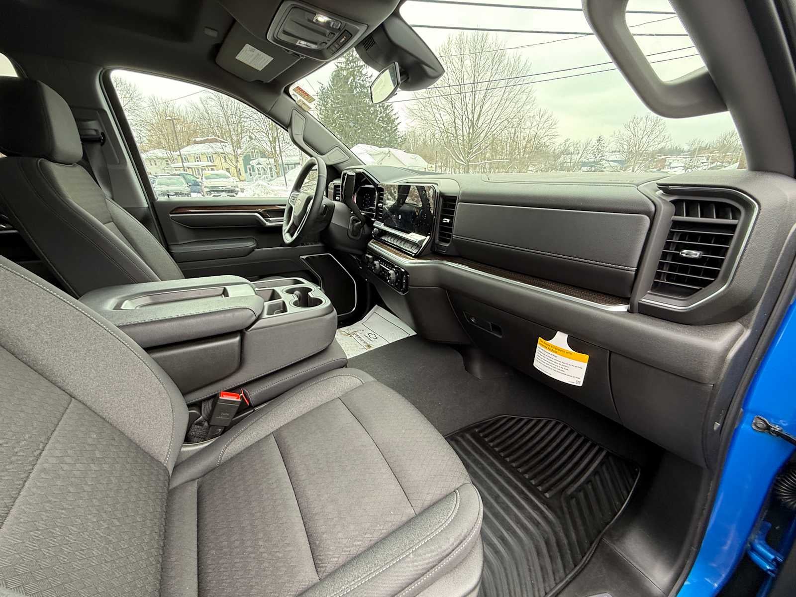 2025 Chevrolet Silverado 1500 LT (2FL)