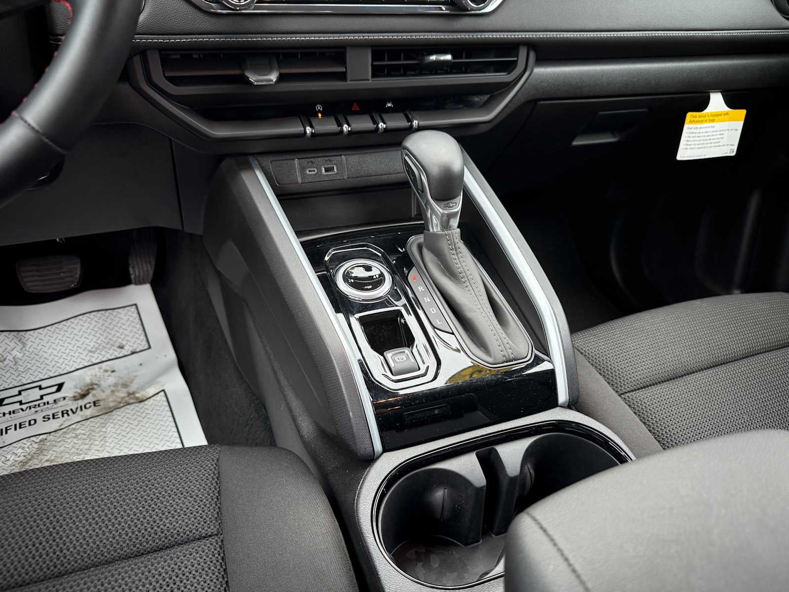 2025 Chevrolet Colorado WT/LT