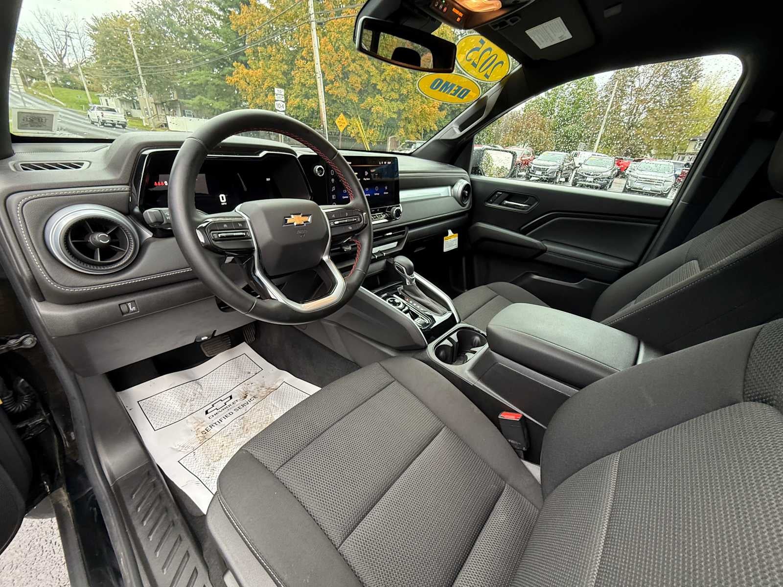 2025 Chevrolet Colorado WT/LT