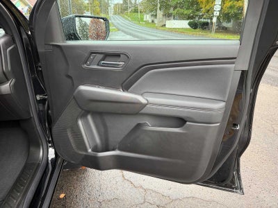 2025 Chevrolet Colorado WT/LT