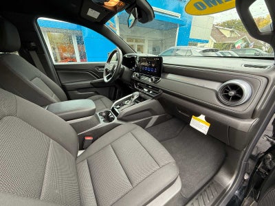 2025 Chevrolet Colorado WT/LT