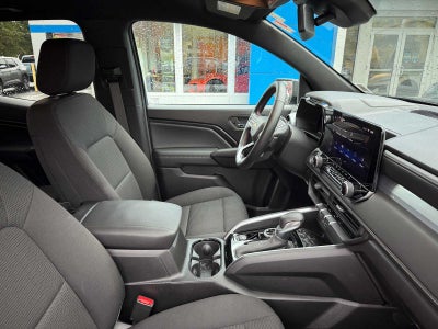 2025 Chevrolet Colorado WT/LT