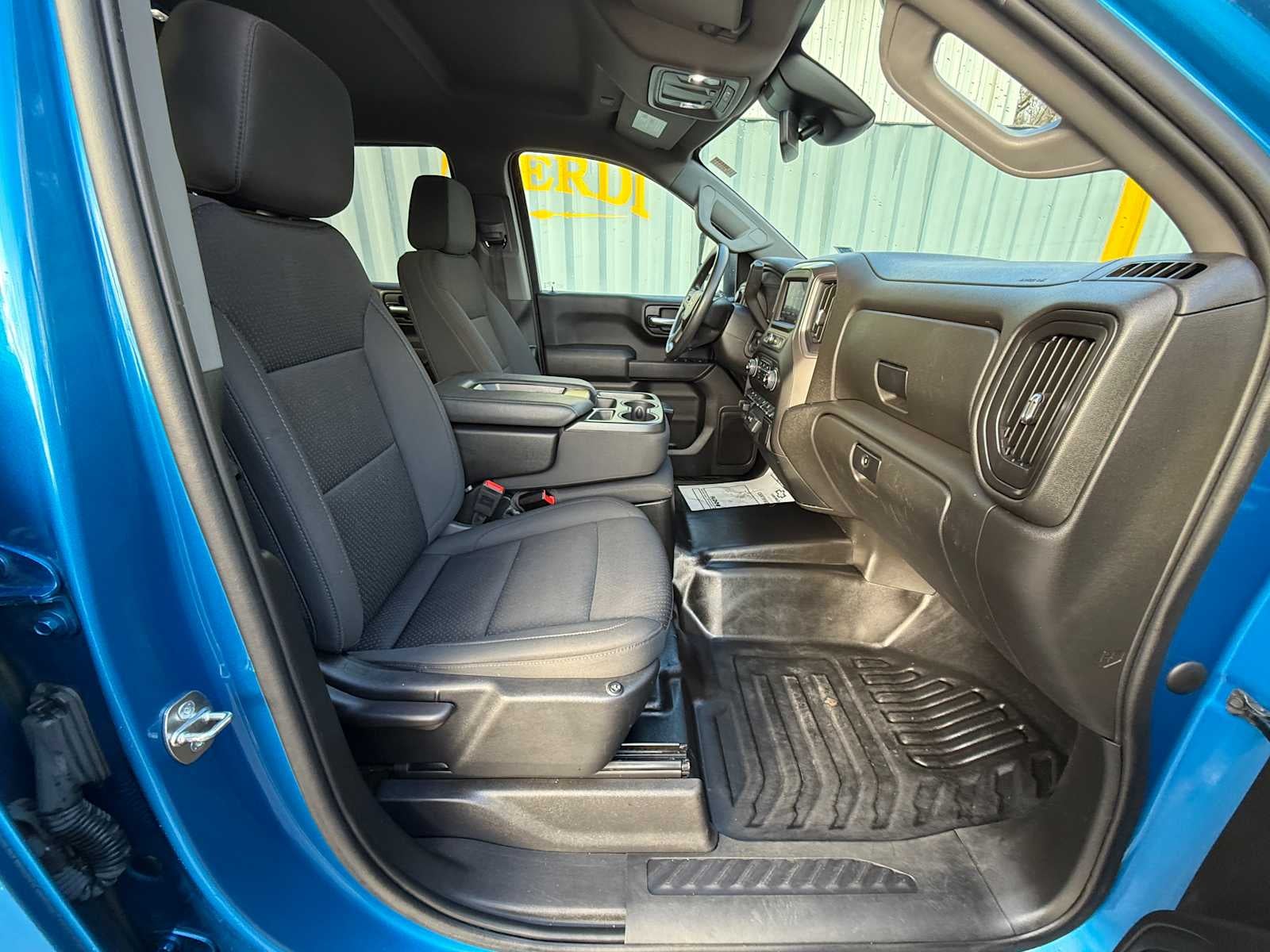 2023 Chevrolet Silverado 1500 WT