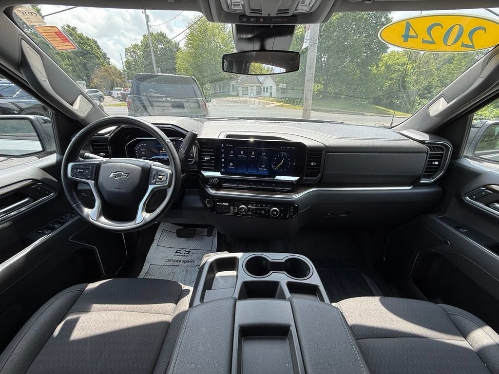 2024 Chevrolet Silverado 1500 RST