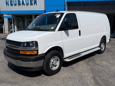 2025 Chevrolet Express Cargo WT