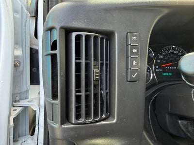 2025 Chevrolet Express Cargo WT
