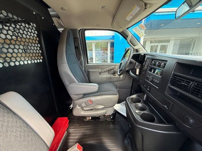 2025 Chevrolet Express Cargo WT