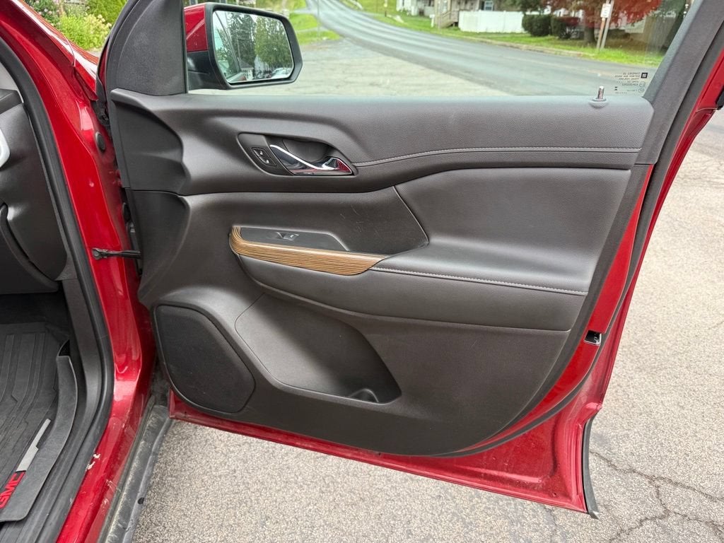 2023 GMC Acadia SLE