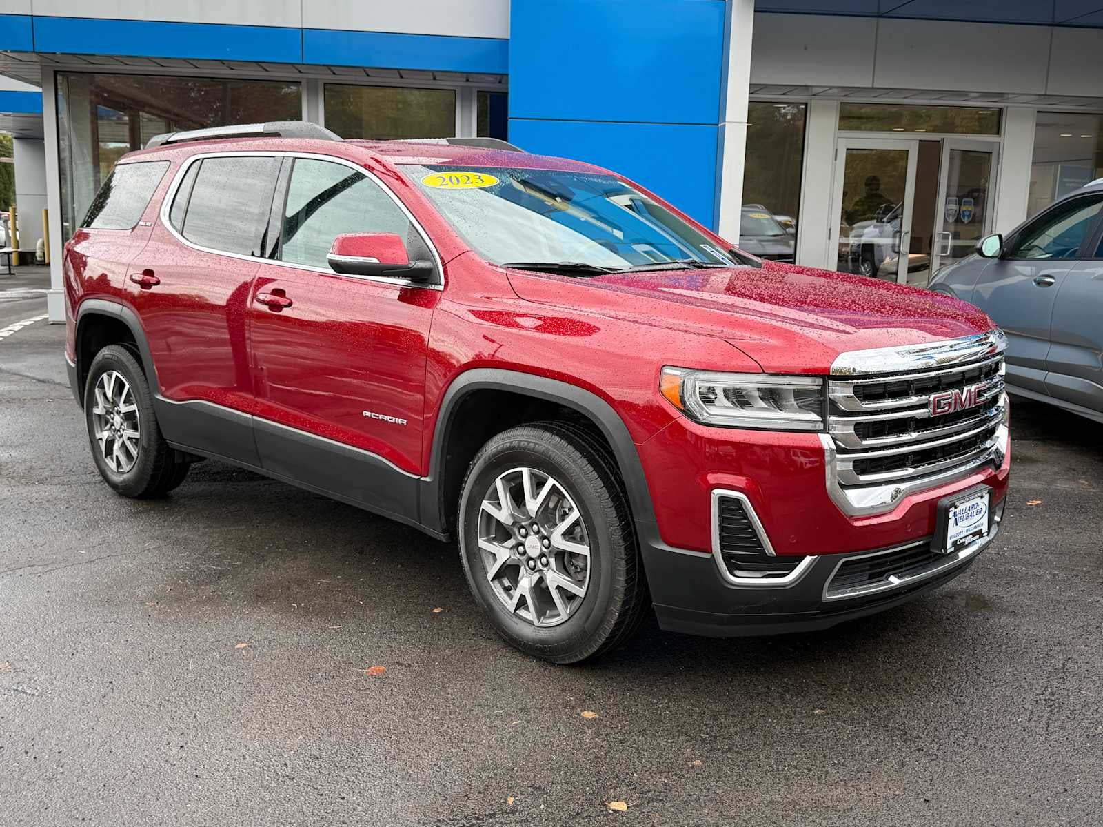 2023 GMC Acadia SLE