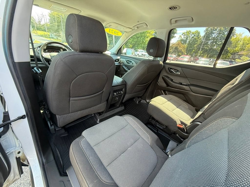 2021 Chevrolet Traverse LT Cloth