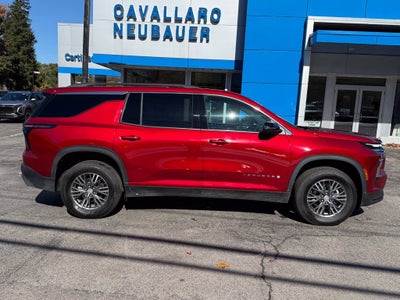 2025 Chevrolet Traverse LT