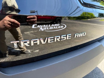 2023 Chevrolet Traverse LT Leather