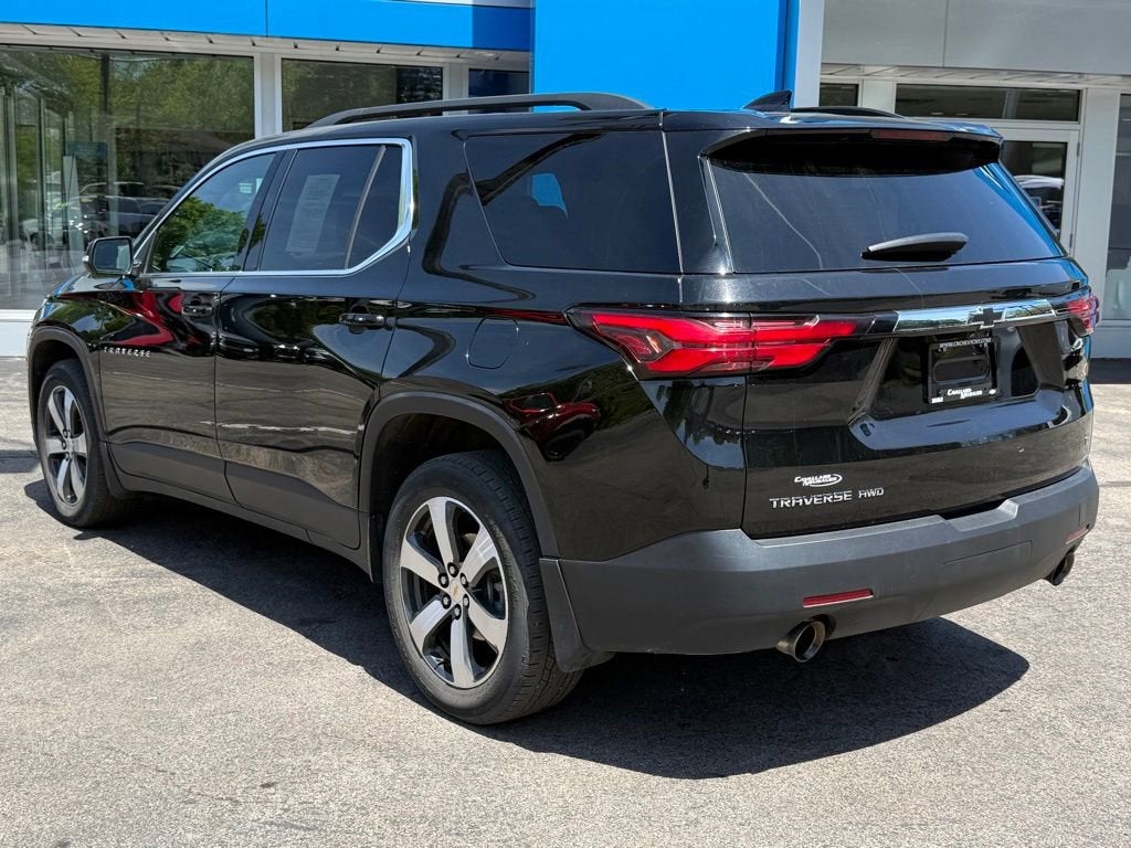 2023 Chevrolet Traverse LT Leather