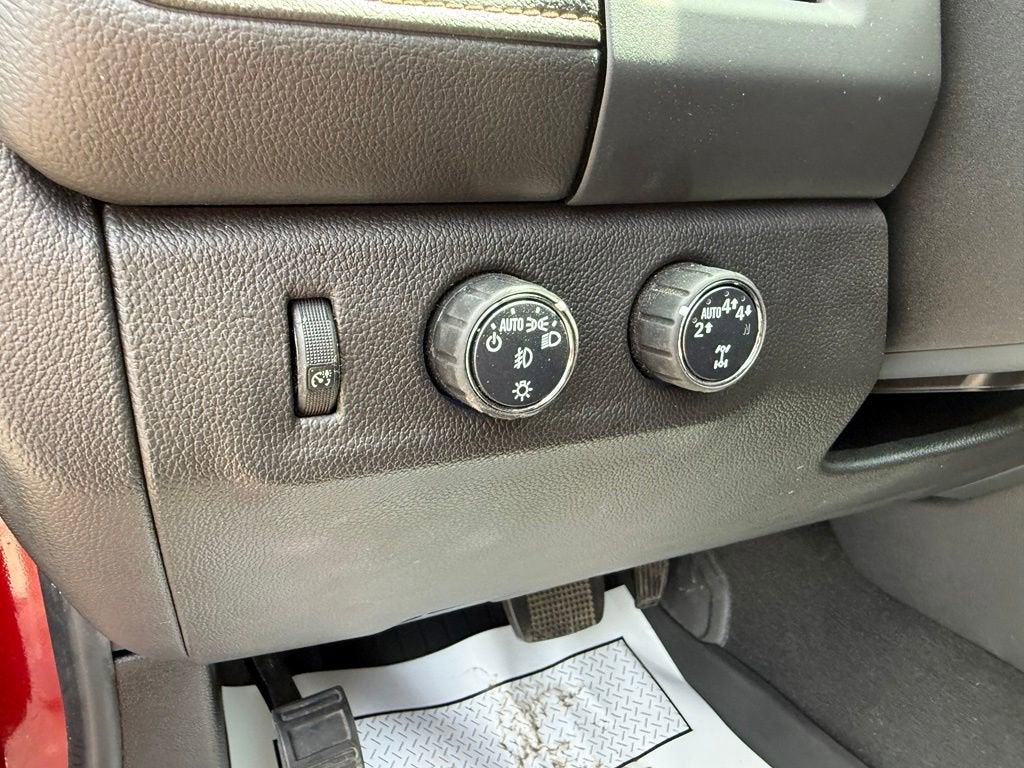 2022 GMC Canyon AT4 - Leather