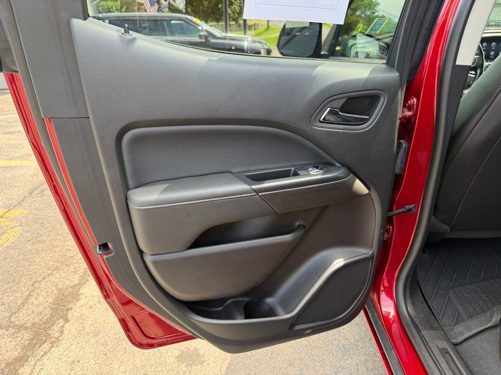 2022 GMC Canyon AT4 - Leather