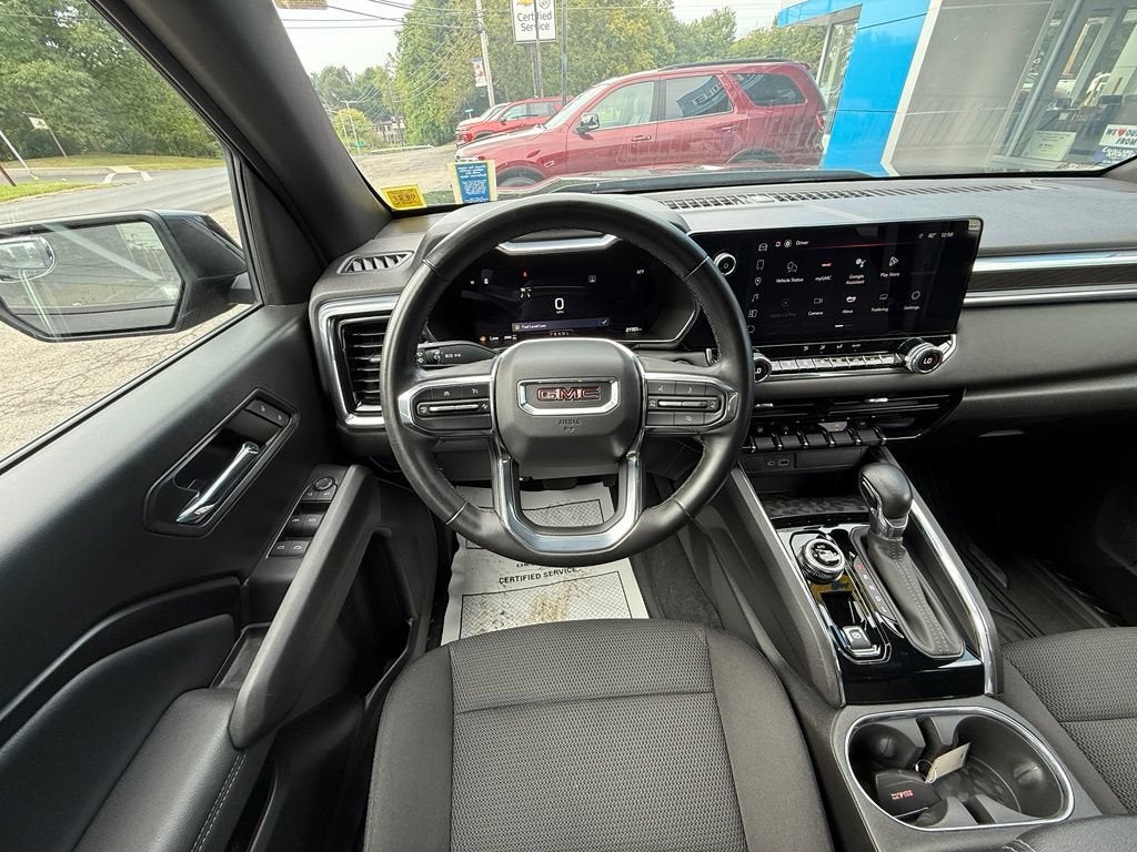 2024 GMC Canyon Elevation