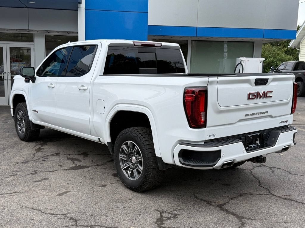 2024 GMC Sierra 1500 AT4