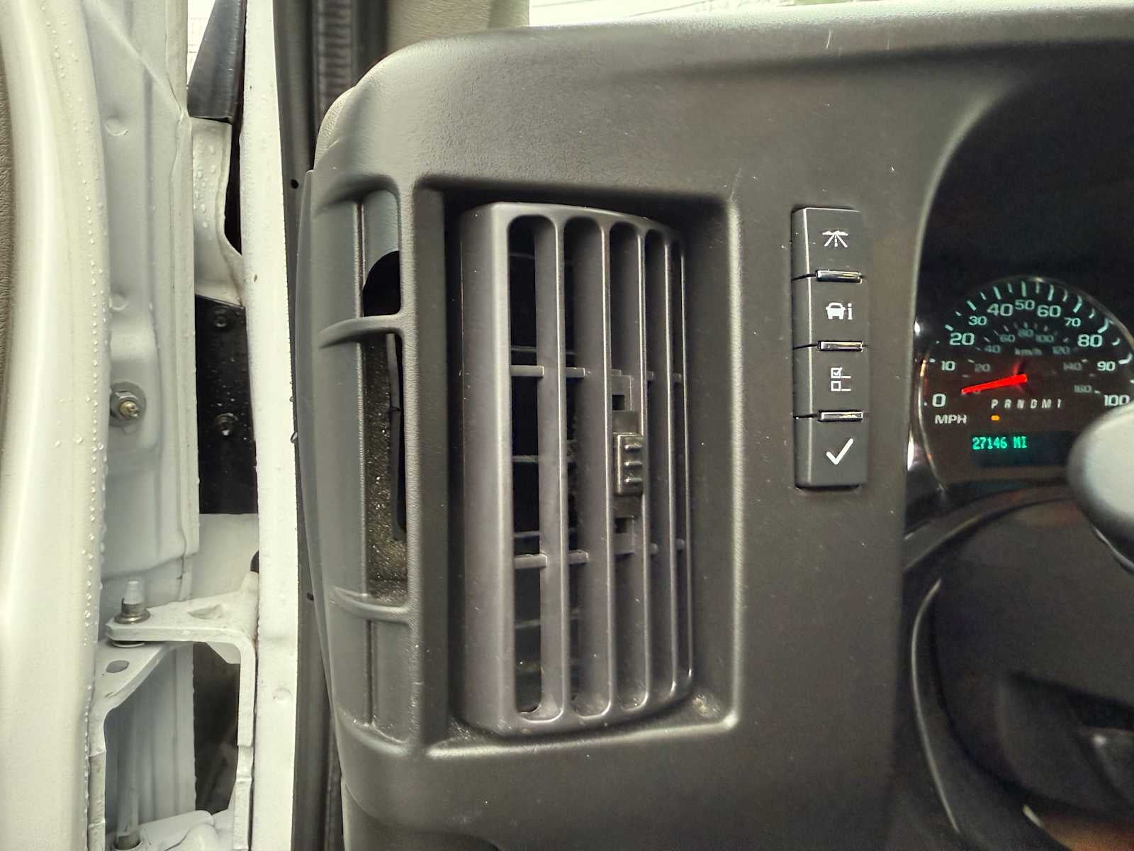2023 GMC Savana Cargo 2500 Work Van