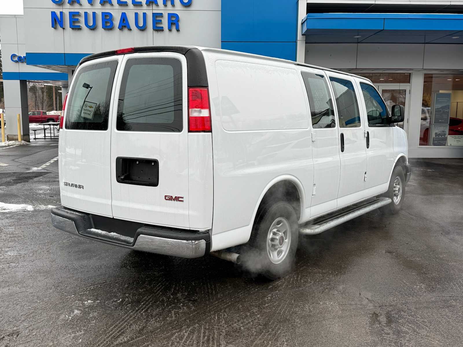 2023 GMC Savana Cargo 2500 Work Van