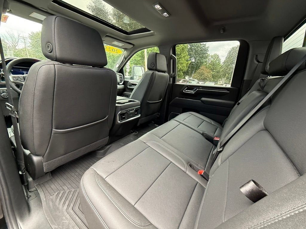2025 Chevrolet Silverado 3500 HD LTZ