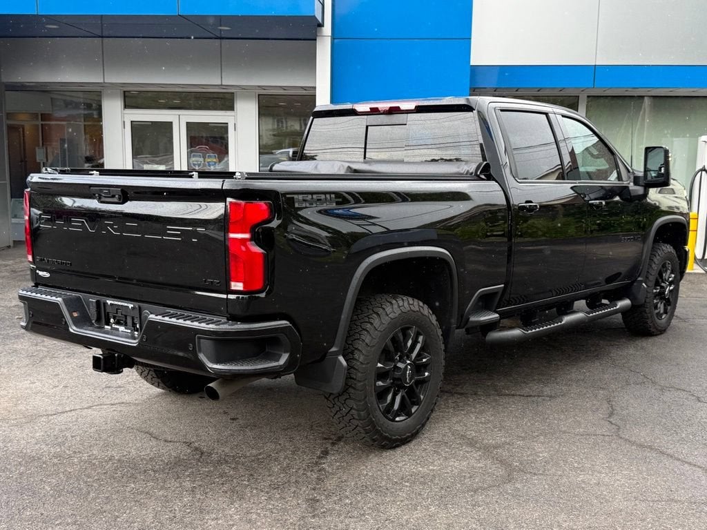 2025 Chevrolet Silverado 3500 HD LTZ