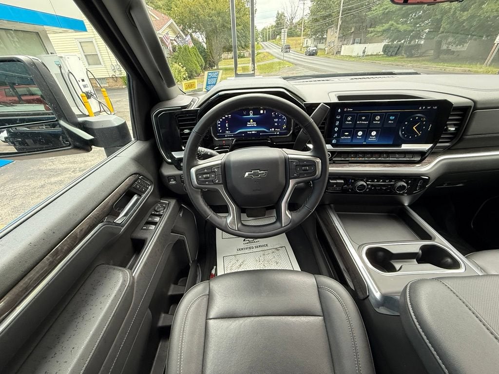 2025 Chevrolet Silverado 3500 HD LTZ