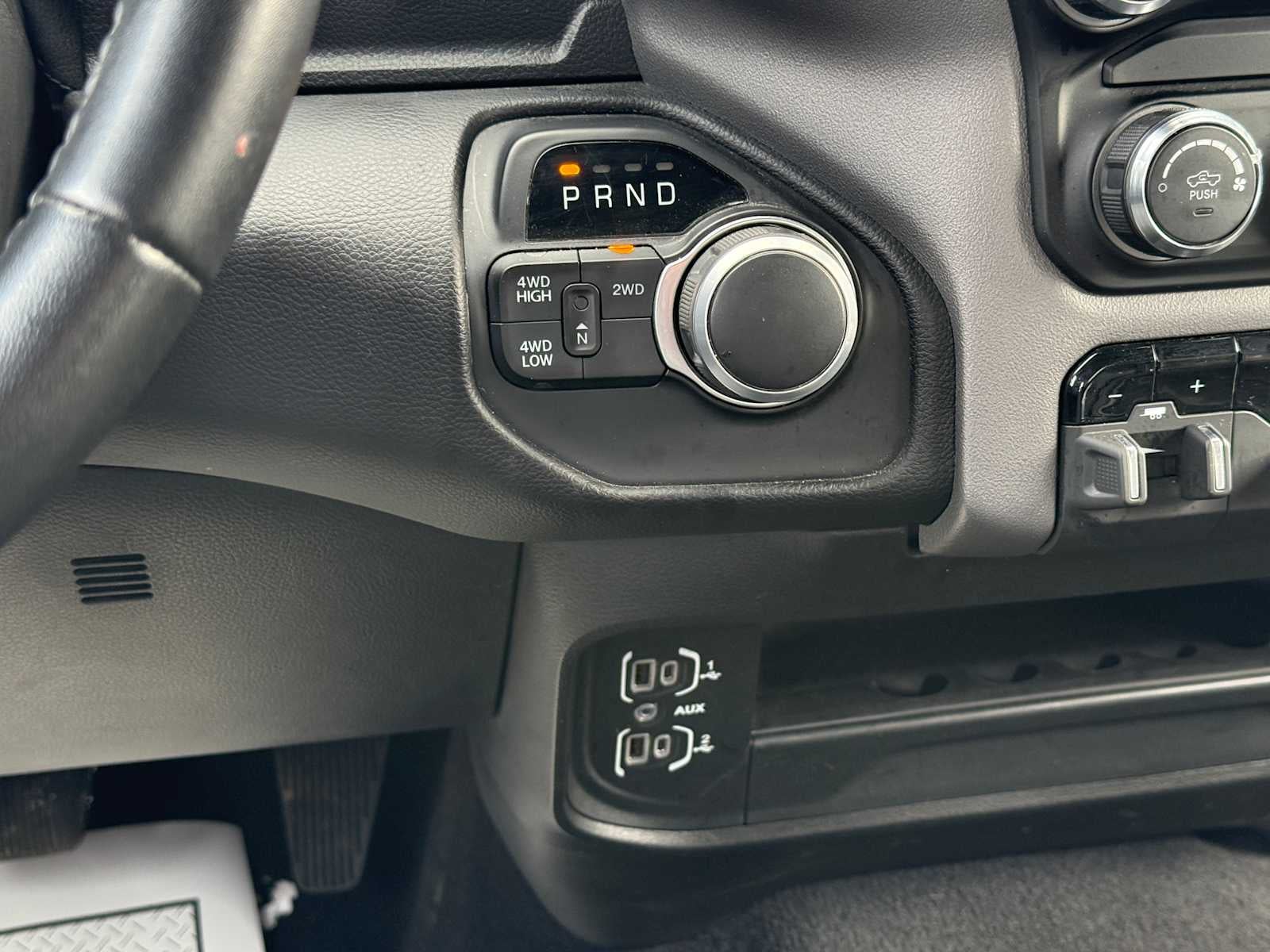 2024 RAM 2500 Big Horn Crew Cab 4x4 6'4" Box