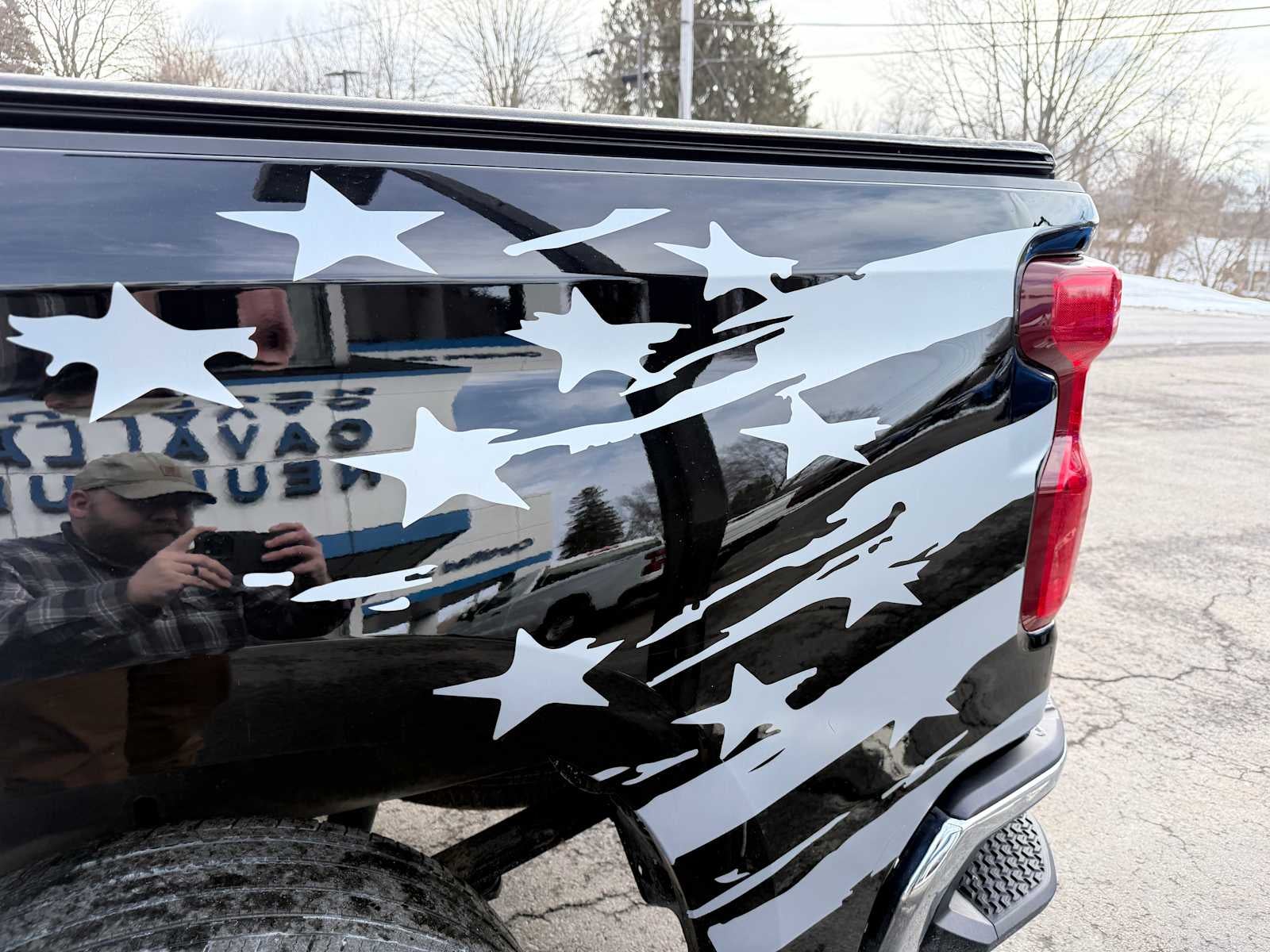 2023 Chevrolet Silverado 1500 LT (2FL)