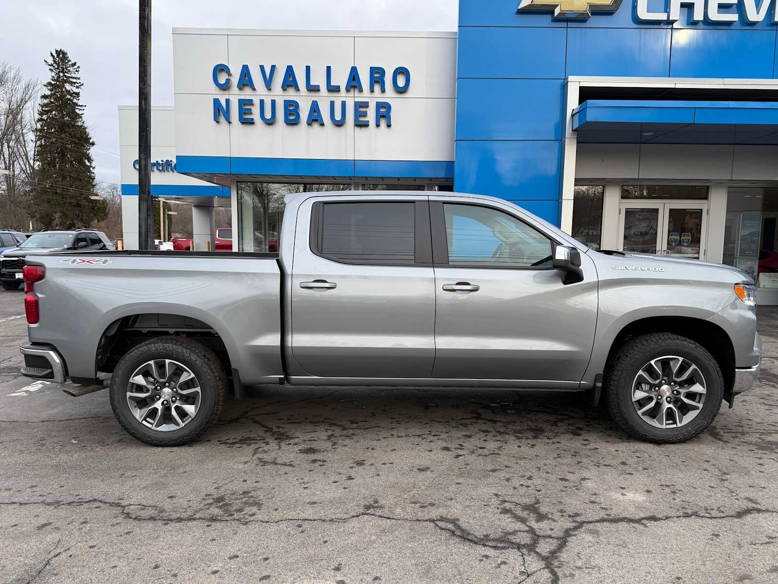 2026 Chevrolet Silverado 1500 LT (2FL)