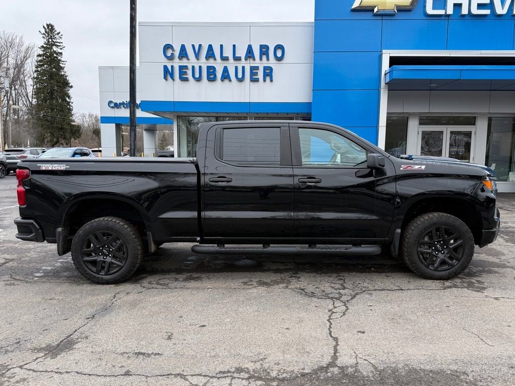 2024 Chevrolet Silverado 1500 Custom Trail Boss