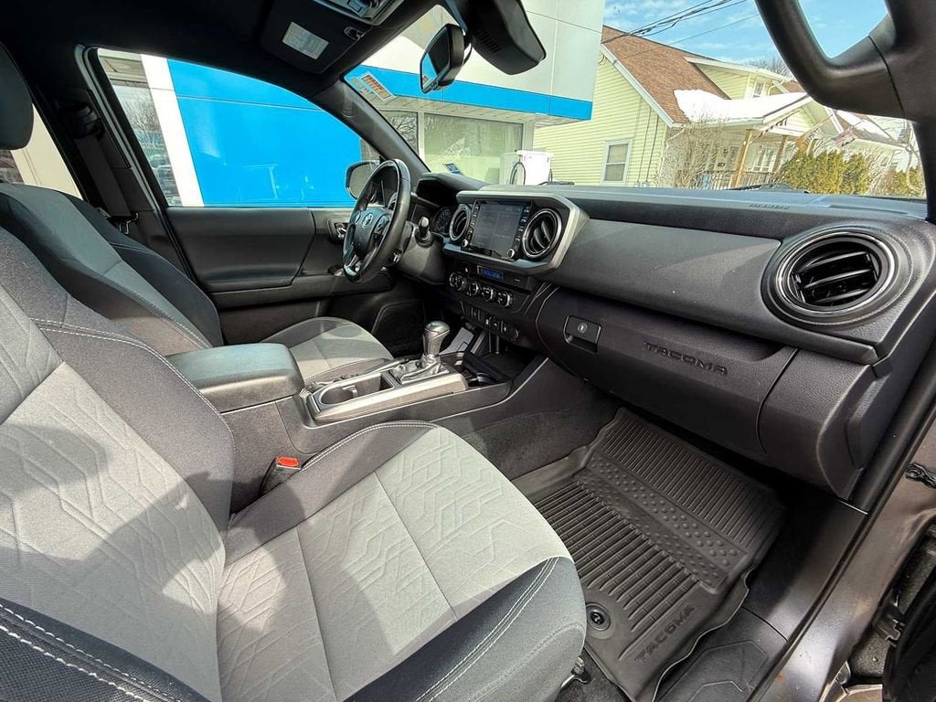 2021 Toyota Tacoma TRD Off-Road