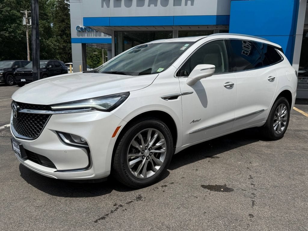 2022 Buick Enclave Avenir AWD's photo